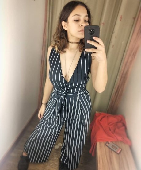Nagie wyciekłe zdjęcie OnlyFans od Karinny