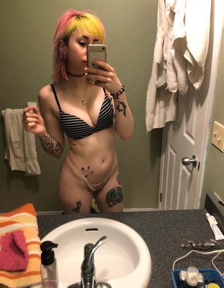 Nagie wyciekłe zdjęcie OnlyFans od Bubblegumbaby
