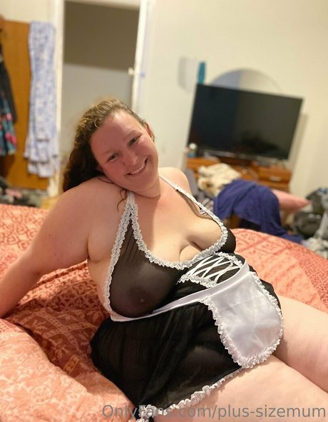 Nagie wyciekłe zdjęcie OnlyFans od Plussizemum