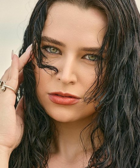 Nagie wyciekłe zdjęcie OnlyFans od Lauren Turner