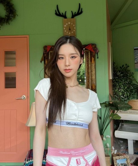 Nagie wyciekłe zdjęcie OnlyFans od Heejin
