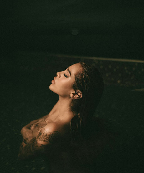 Nagie wyciekłe zdjęcie OnlyFans od Kim Shantal