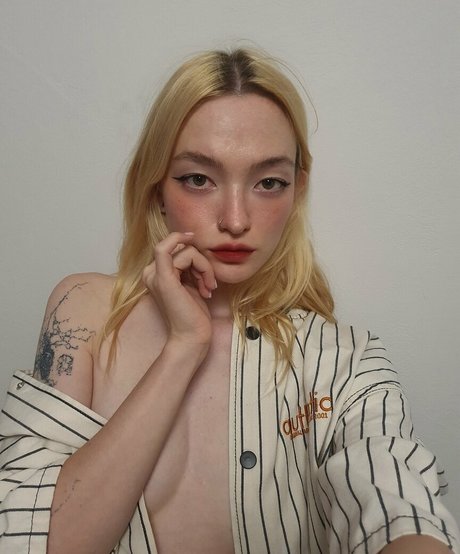 Nagie wyciekłe zdjęcie OnlyFans od Akchoriii