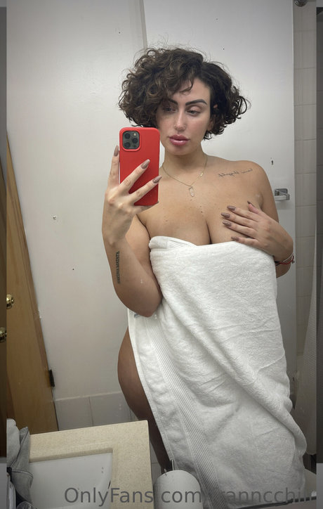 Nagie wyciekłe zdjęcie OnlyFans od Franncchii