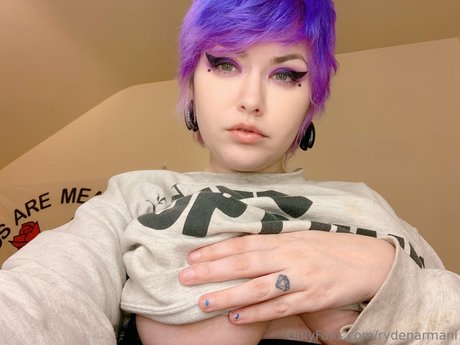 Nagie wyciekłe zdjęcie OnlyFans od Ryden Armani