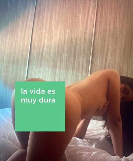 Nagie wyciekłe zdjęcie OnlyFans od Isabella Falgarona