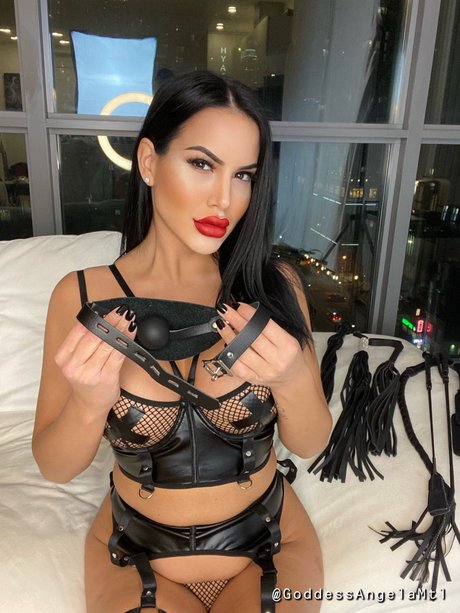 Nagie wyciekłe zdjęcie OnlyFans od Goddess Angela