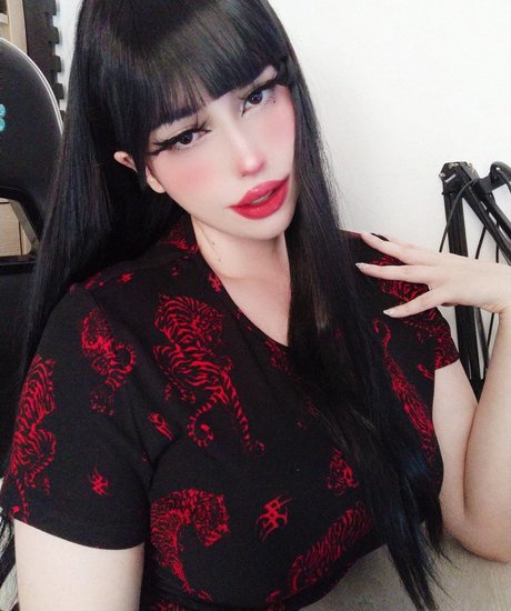 Nagie wyciekłe zdjęcie OnlyFans od Jyuna