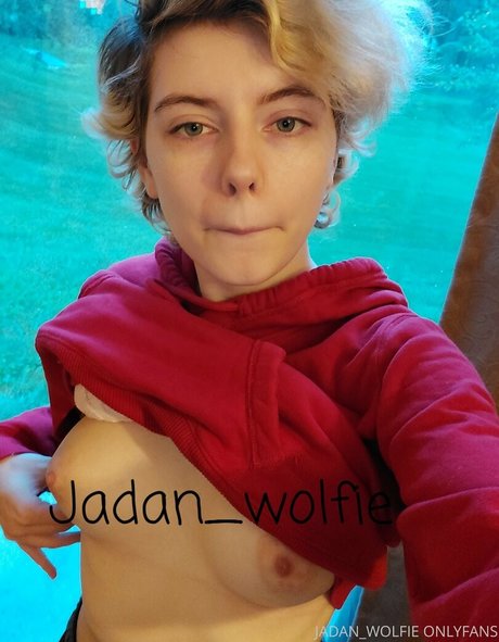 Jadan_Wolfie
