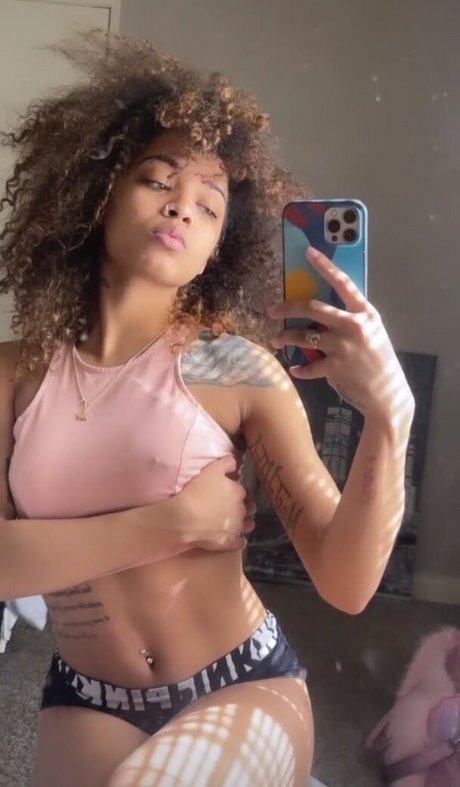 Nagie wyciekłe zdjęcie OnlyFans od Kelis Gabriela