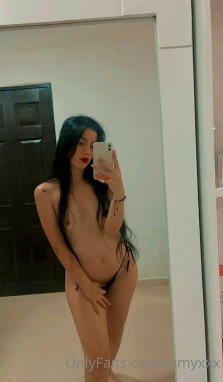 Nagie wyciekłe zdjęcie OnlyFans od Tamyxxx