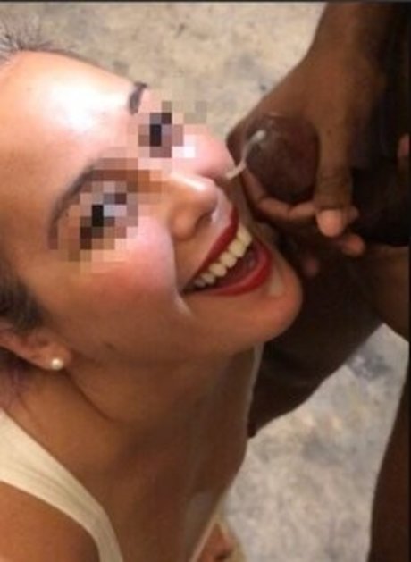 Nagie wyciekłe zdjęcie OnlyFans od Slutwife4va