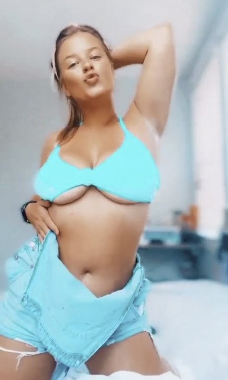 Nagie wyciekłe zdjęcie OnlyFans od Jaidyn Melaina