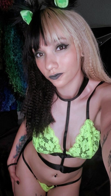 Nagie wyciekłe zdjęcie OnlyFans od Lyssa Lovee