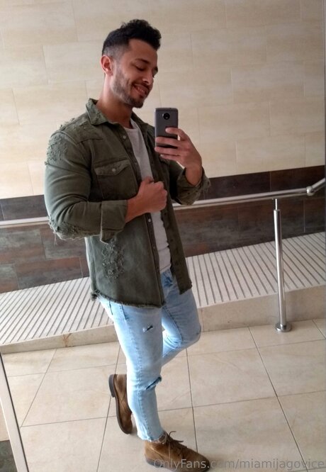 Nagie wyciekłe zdjęcie OnlyFans od Miamijagovice