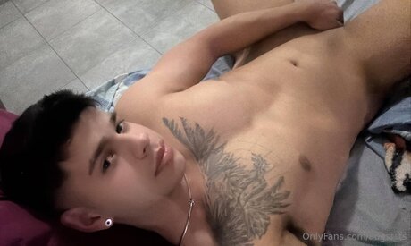 Nagie wyciekłe zdjęcie OnlyFans od Augst Ts