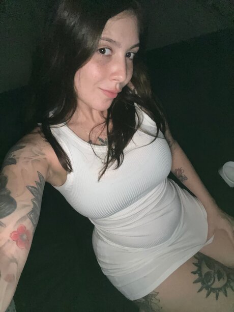 Hotcurvesqueen
