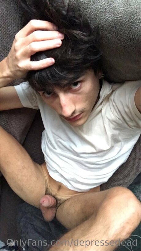 Nagie wyciekłe zdjęcie OnlyFans od Depressedead