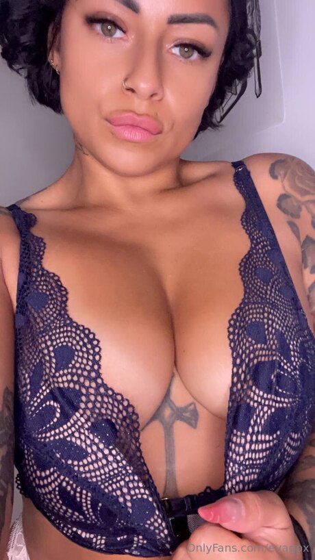 Nagie wyciekłe zdjęcie OnlyFans od Evagpx