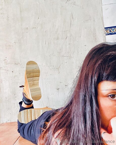 Nagie wyciekłe zdjęcie OnlyFans od Lauradance