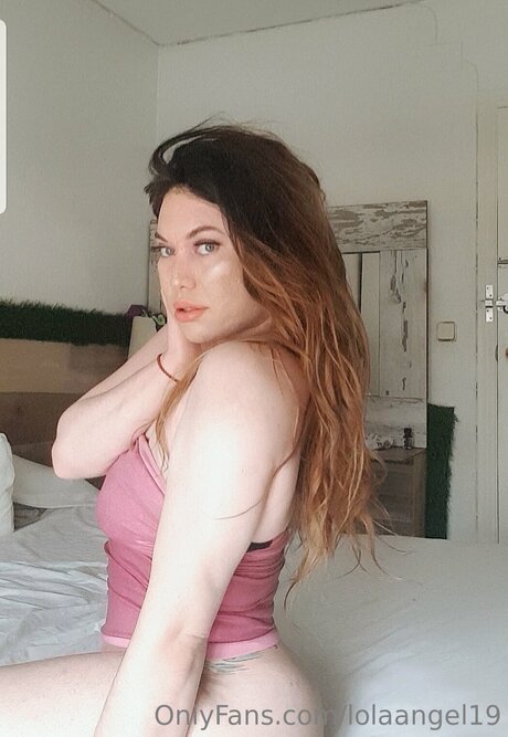 Lolaangel19