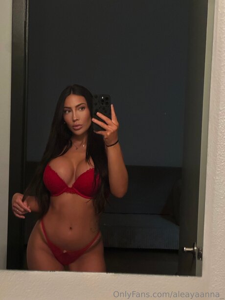 Nagie wyciekłe zdjęcie OnlyFans od Aleayaanna