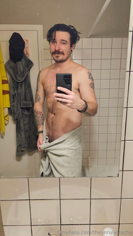 Theunrulystache
