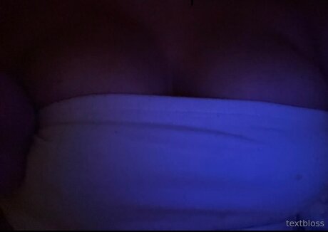 Nagie wyciekłe zdjęcie OnlyFans od Textpookie