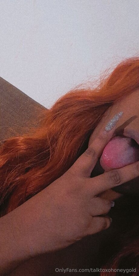 Nagie wyciekłe zdjęcie OnlyFans od Talktoxohoneygold