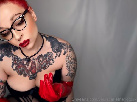 Yourscarletharlotxxx