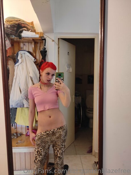 Lizi Goldenblazefree