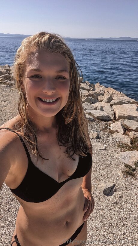 Nagie wyciekłe zdjęcie OnlyFans od Thescandichick