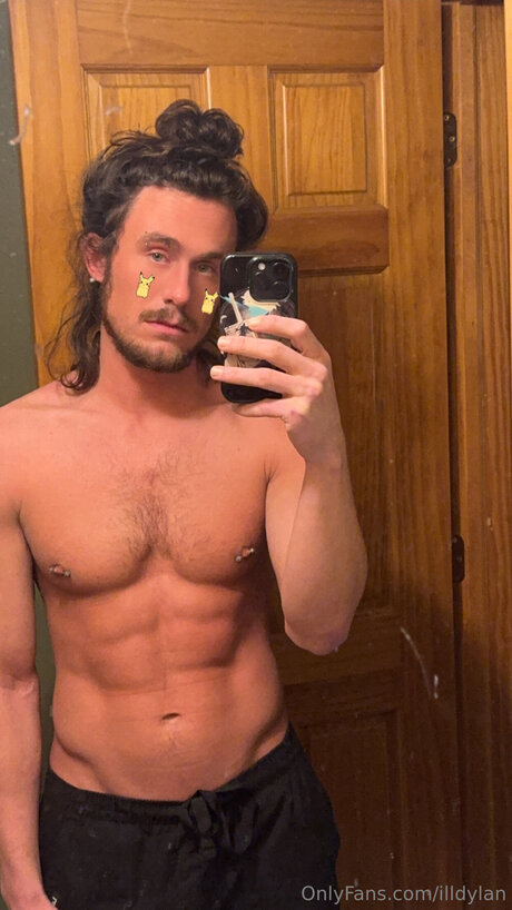 Nagie wyciekłe zdjęcie OnlyFans od Illdylan