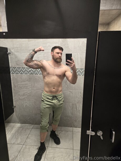 Nagie wyciekłe zdjęcie OnlyFans od Bedellx