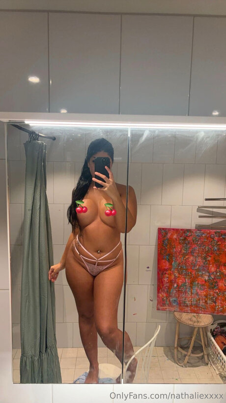 Nagie wyciekłe zdjęcie OnlyFans od Nathalies