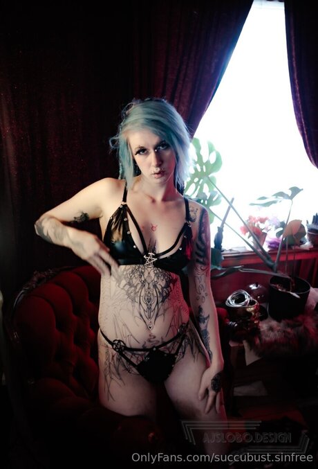 Succubust Sinfree