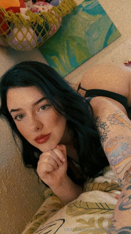 Nagie wyciekłe zdjęcie OnlyFans od Kelseykuromi
