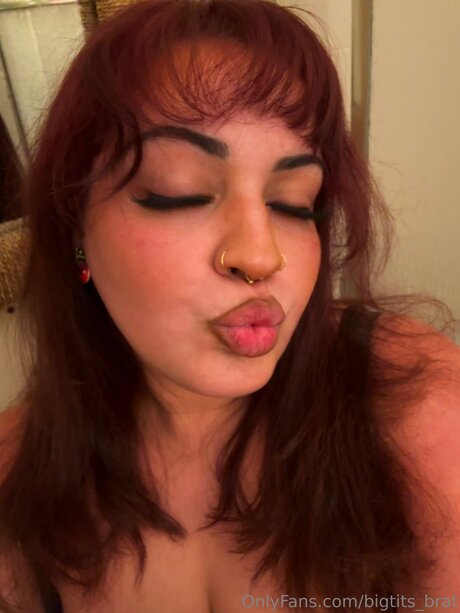Bigtits Brat