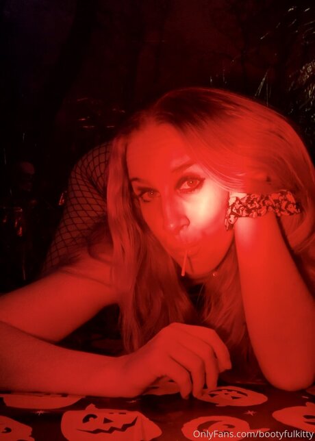 Bootyfulkitty