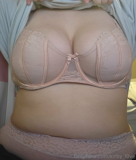 Nagie wyciekłe zdjęcie OnlyFans od Kirby L0ve