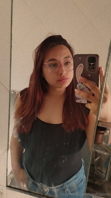 Nagie wyciekłe zdjęcie OnlyFans od Sophiaone