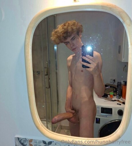 Nagie wyciekłe zdjęcie OnlyFans od Hungharryfree
