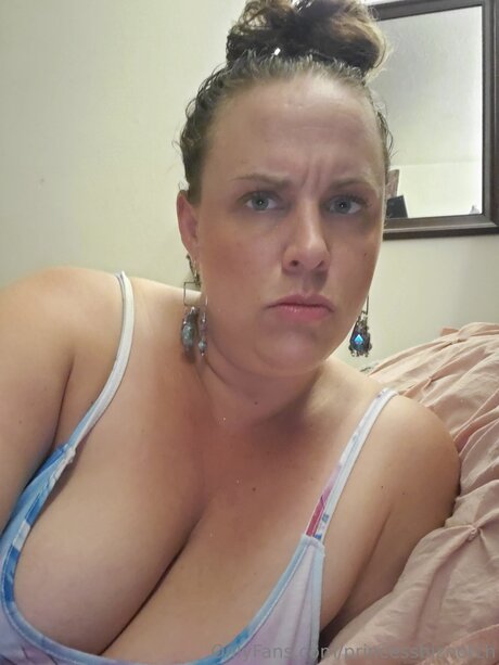 Nagie wyciekłe zdjęcie OnlyFans od Thebza