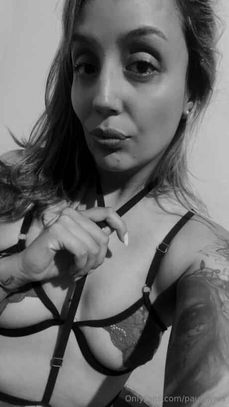 Nagie wyciekłe zdjęcie OnlyFans od Pauliiwres