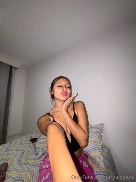 Nagie wyciekłe zdjęcie OnlyFans od Aryalopezx