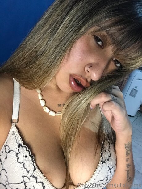 Nagie wyciekłe zdjęcie OnlyFans od Julixholms