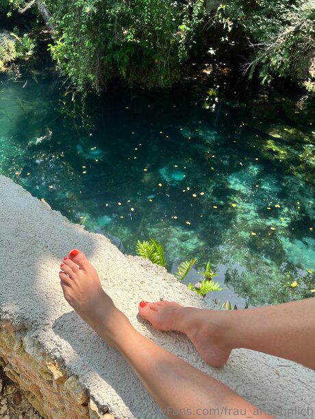Nagie wyciekłe zdjęcie OnlyFans od Frau Ansehnlich