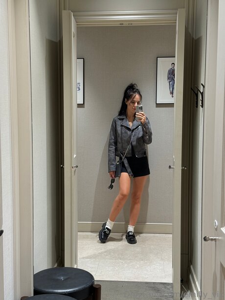 Emilly Vip