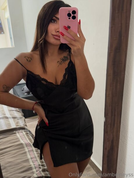 Nagie wyciekłe zdjęcie OnlyFans od Amberkeyss