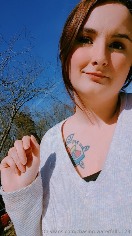 Nagie wyciekłe zdjęcie OnlyFans od Chasing Waterfalls 123